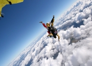 开云体育登录-武切维奇里程碑夜，尼克斯击败篮网捍卫主场