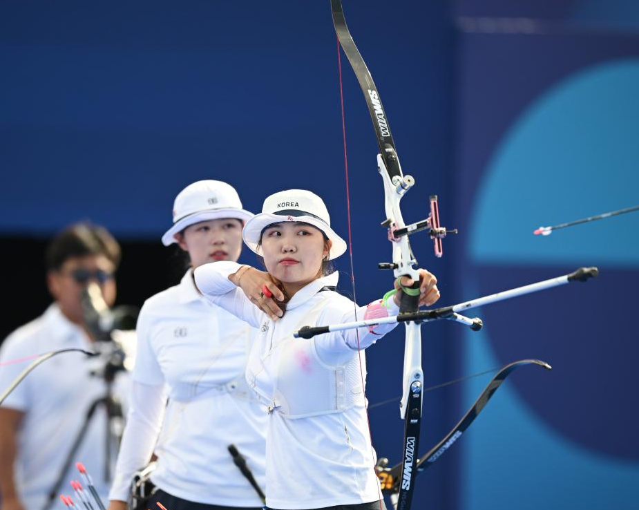 射箭女子团体：韩国选手夺冠