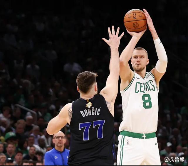 关于小牛客场告捷,取得关键性胜利的信息 关于小牛客场告捷,取得关键性胜利的信息