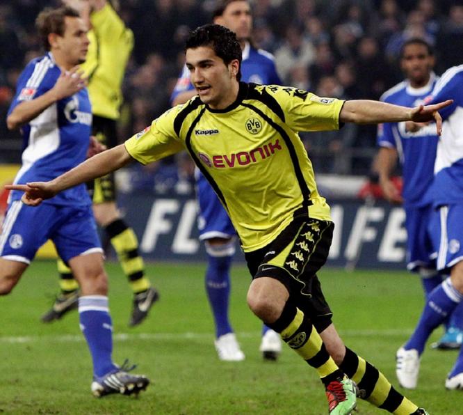 不来梅预备队崭露头角！年轻球员崭露头角，为球队赢得关键胜利的简单介绍