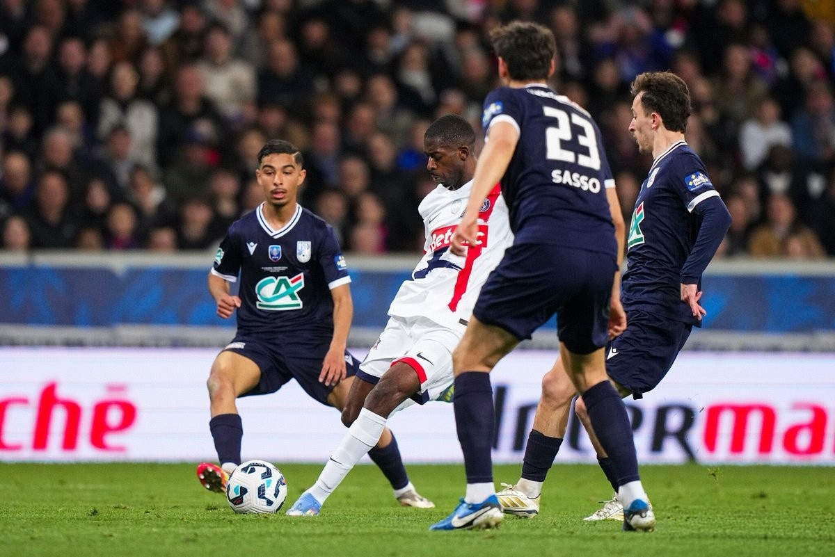 法国队翻盘英格兰队,梁靖崑高光表现 法国队翻盘英格兰队,梁靖崑高光表现