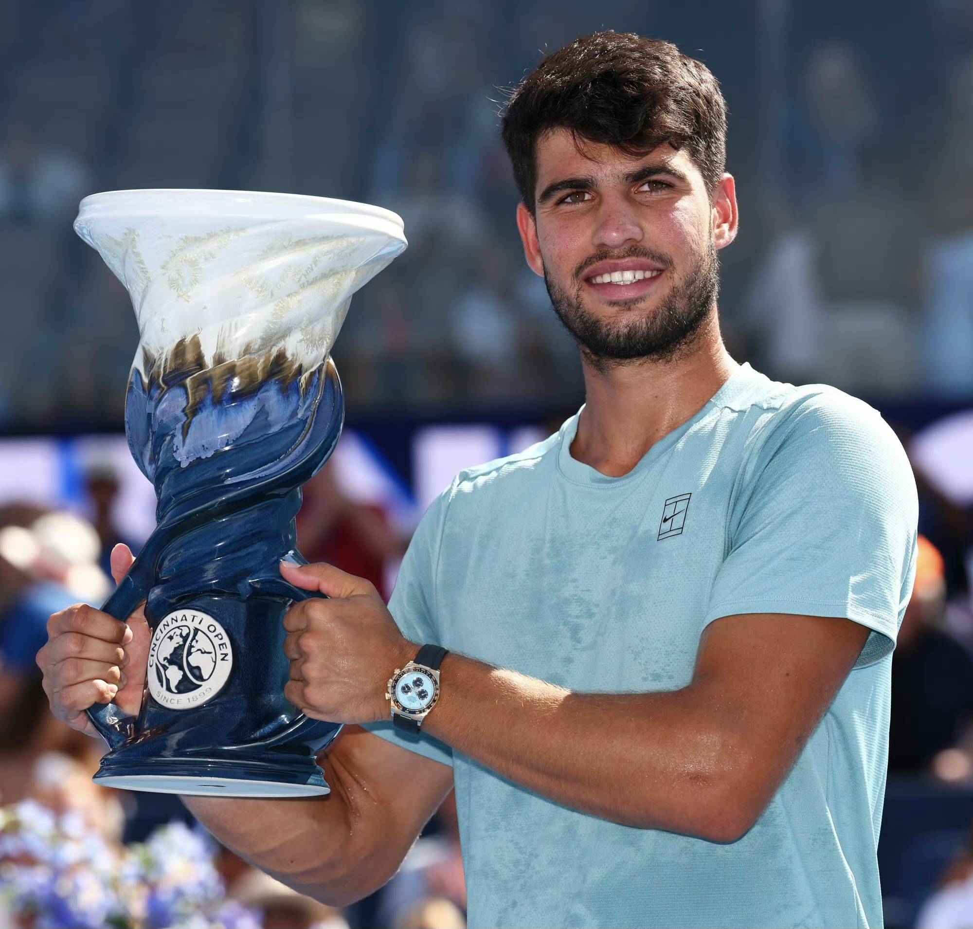 美网逆转拉沃尔杯,辛纳刷新纪录 美网逆转拉沃尔杯,辛纳刷新纪录