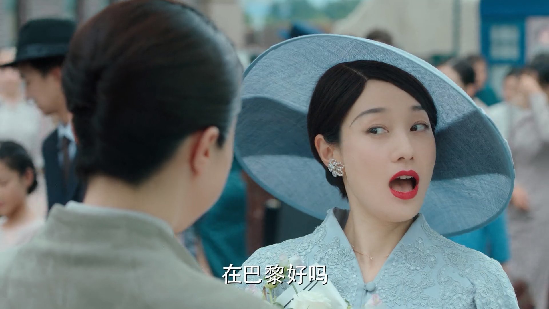 库尔图瓦神奇头球绝杀！喀麦隆友谊赛逆袭皇马，夺冠之路惊艳世界